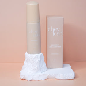 Eyelash Foam Cleanser image 1