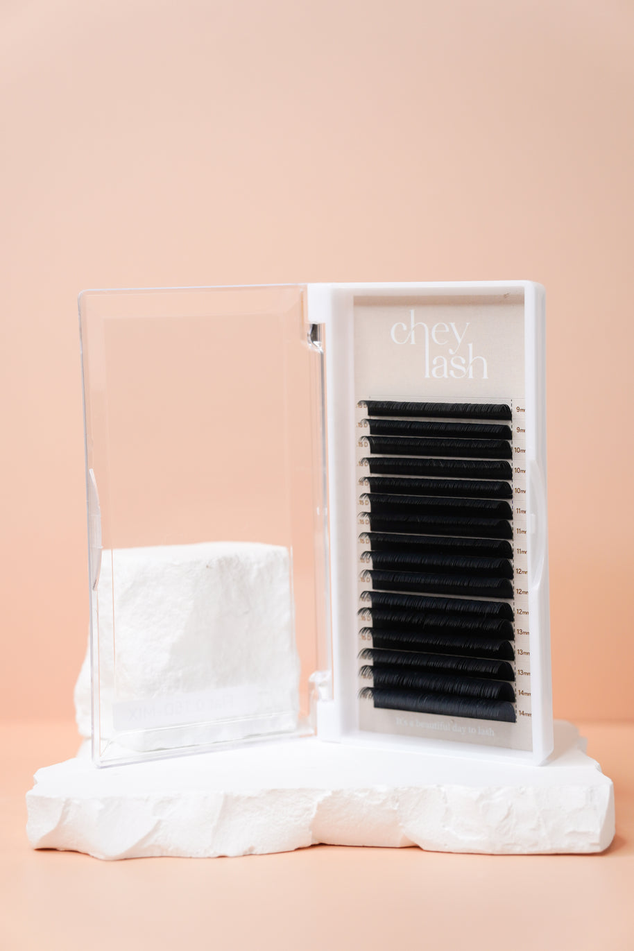 Flat Lashes - 0.15 image 0