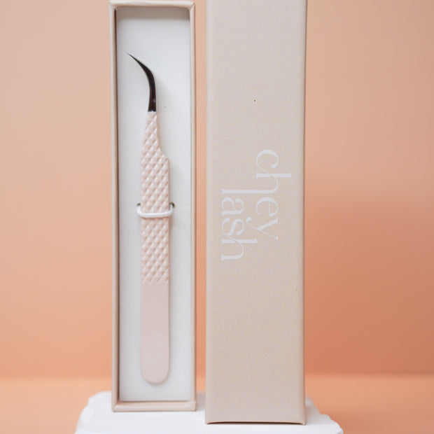 Fibre Tip Curved Tweezer image 0