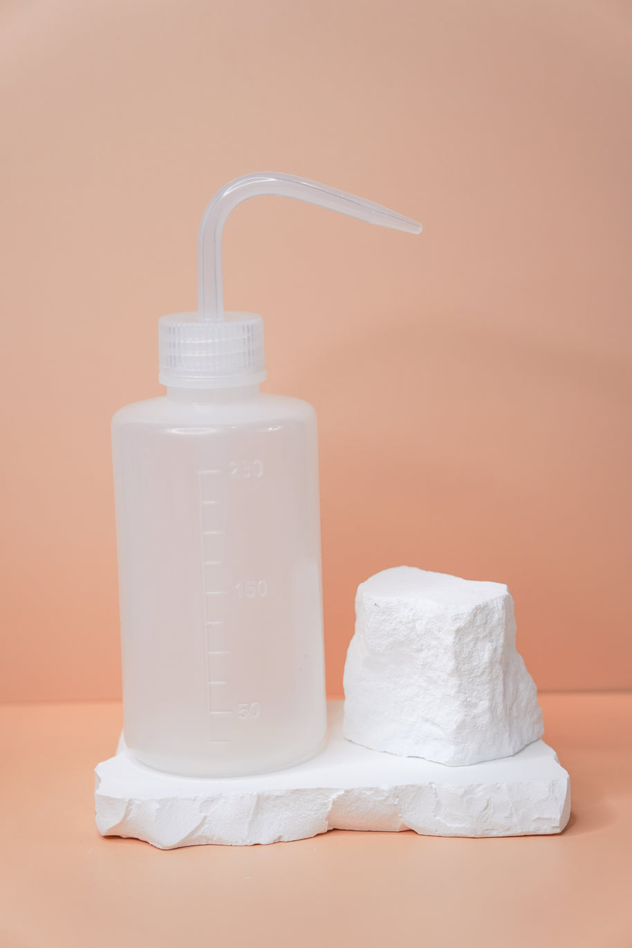 Eyelash Rinse Bottle image 1