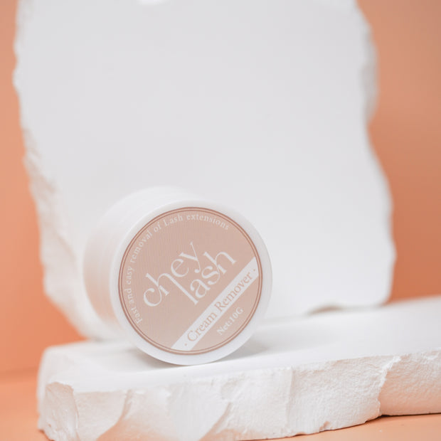 Eyelash Extension Cream Remover image 1